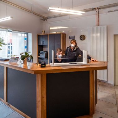 Jobs und Stellenangebote als Physiotherapeuten in Göppingen und Eislingen - Praxis Schleicher - Rezeption